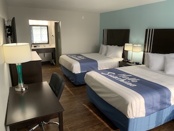 Room, 2 Queen Beds, Non Smoking