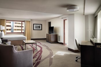 Junior Suite, 1 King Bed, Balcony