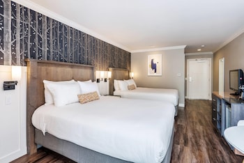 Standard Room, 2 Queen Beds, Non Smoking