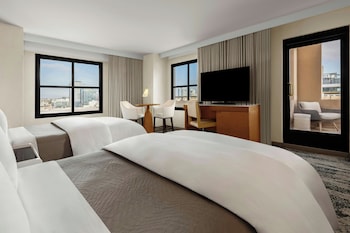 Premium Room, 2 Queen Beds, City View (Balcony)