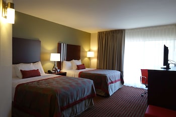 Room, 2 Queen Beds, Non Smoking