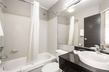 Standard Room, 2 Double Beds, Smoking