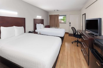 Room, 2 Double Beds, Accessible, Non Smoking (Mobility, Roll-In Shower)