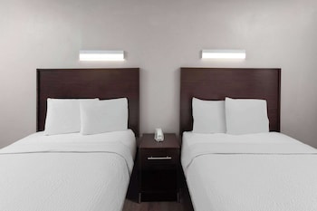 Room, 2 Double Beds, Accessible, Non Smoking (Mobility, Roll-In Shower)