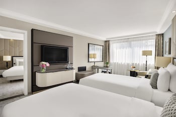 Premium Deluxe Twin Room