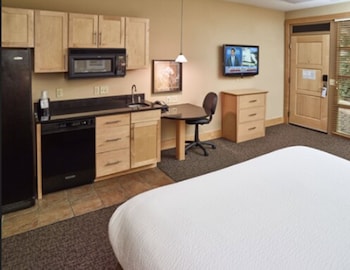 Executive Room, 1 King Bed, Non Smoking