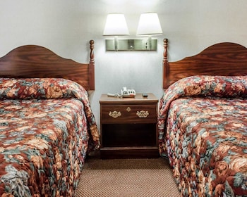 Standard Double Room, 2 Double Beds, Smoking