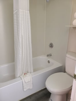 Deluxe Room, 1 King Bed