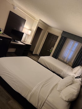 Deluxe Room, 2 Double Beds