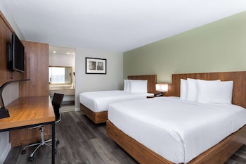 Room, 2 Queen Beds, Non Smoking