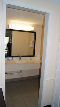 Double Room, Smoking