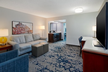 Suite, 2 Double Beds, Accessible, Bathtub (Mobility & Hearing)