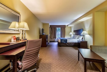 Suite, 1 King Bed with Sofa bed, Non Smoking