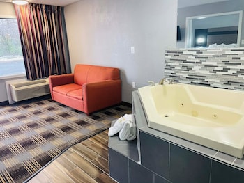 Deluxe Suite, 1 King Bed, Non Smoking