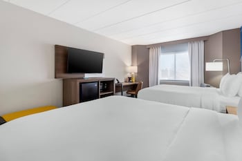 Standard Room, 2 Queen Beds, Non Smoking