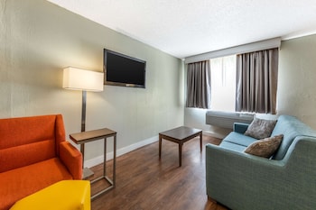 Suite, Multiple Beds, Non Smoking, Kitchen (Full Kitchen)