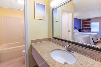 Room, 2 Queen Beds, Non Smoking