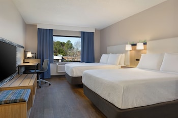 Superior Suite, Multiple Beds, Non Smoking