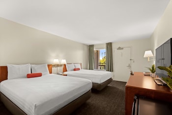 Standard Room, 2 Queen Beds