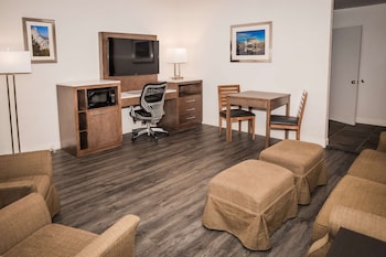 Suite, 1 Queen Bed, Non Smoking, Refrigerator & Microwave
