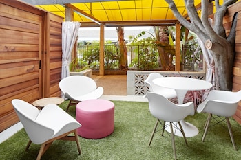 Room, 1 King Bed, Patio