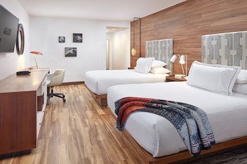 Classic Room, 2 Queen Beds