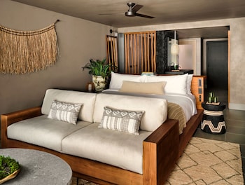 Ocean View Terrace King