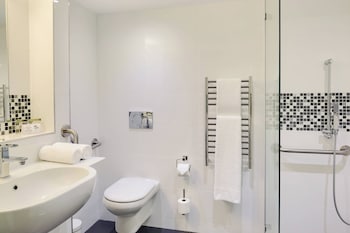 Room, 1 King Bed, City View