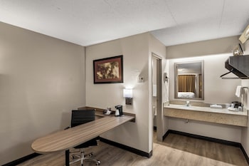 Superior Room, 1 King Bed, Non Smoking