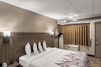 Superior Room, 1 King Bed, Accessible, Non Smoking