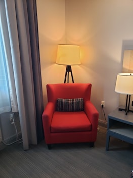 Premium Room, 1 King Bed, Non Smoking