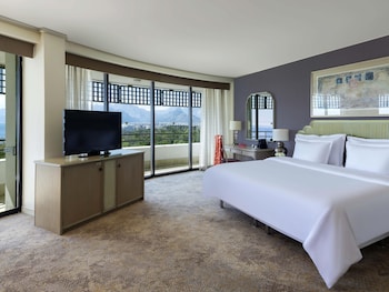 Junior Suite, 1 King Bed, Sea View