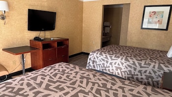 Standard Room, 2 Queen Beds