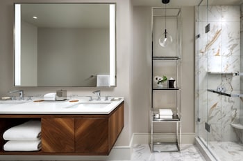 Suite, 1 Bedroom (High Floor)