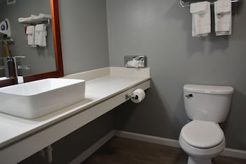 Standard Room, 1 Queen Bed, Accessible, Non Smoking