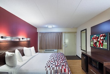Superior Room, 1 King Bed, Accessible (Roll-In Shower, Smoke Free)