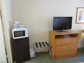 Room, 2 Queen Beds, Non Smoking