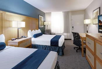 Room, 2 Queen Beds, Non Smoking