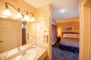 Standard Room, 2 Queen Beds