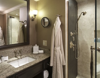 Signature King Room