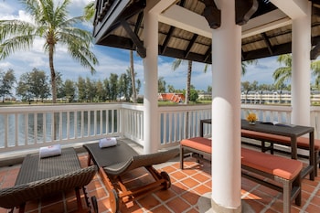 Two Bedroom Island Duplex