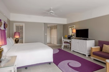 Laguna King Room