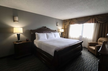 Junior Suite, 1 King Bed, Non Smoking