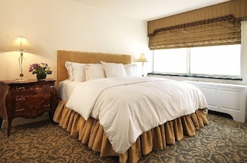 Executive One- Bedroom Suite