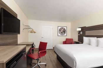 Room, 1 King Bed, Non Smoking
