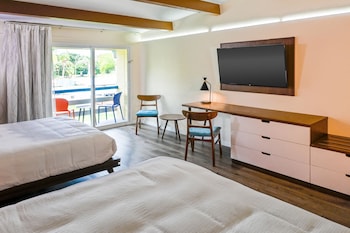 Premium Double Room, 2 Queen Beds, *Balcony/Patio*, Pool View