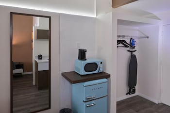 Premium Double Room, 2 Queen Beds, *Balcony/Patio*, Pool View