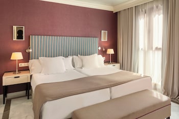 Vincci room with parking