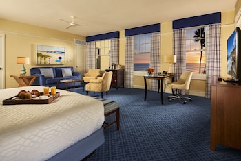 Superior Room, 1 King Bed with Sofa bed, Ocean View