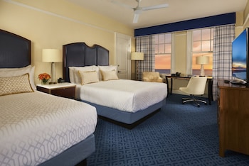 Superior Room, 2 Queen Beds, Ocean View (Grande Ocean View Queen/ Queen)